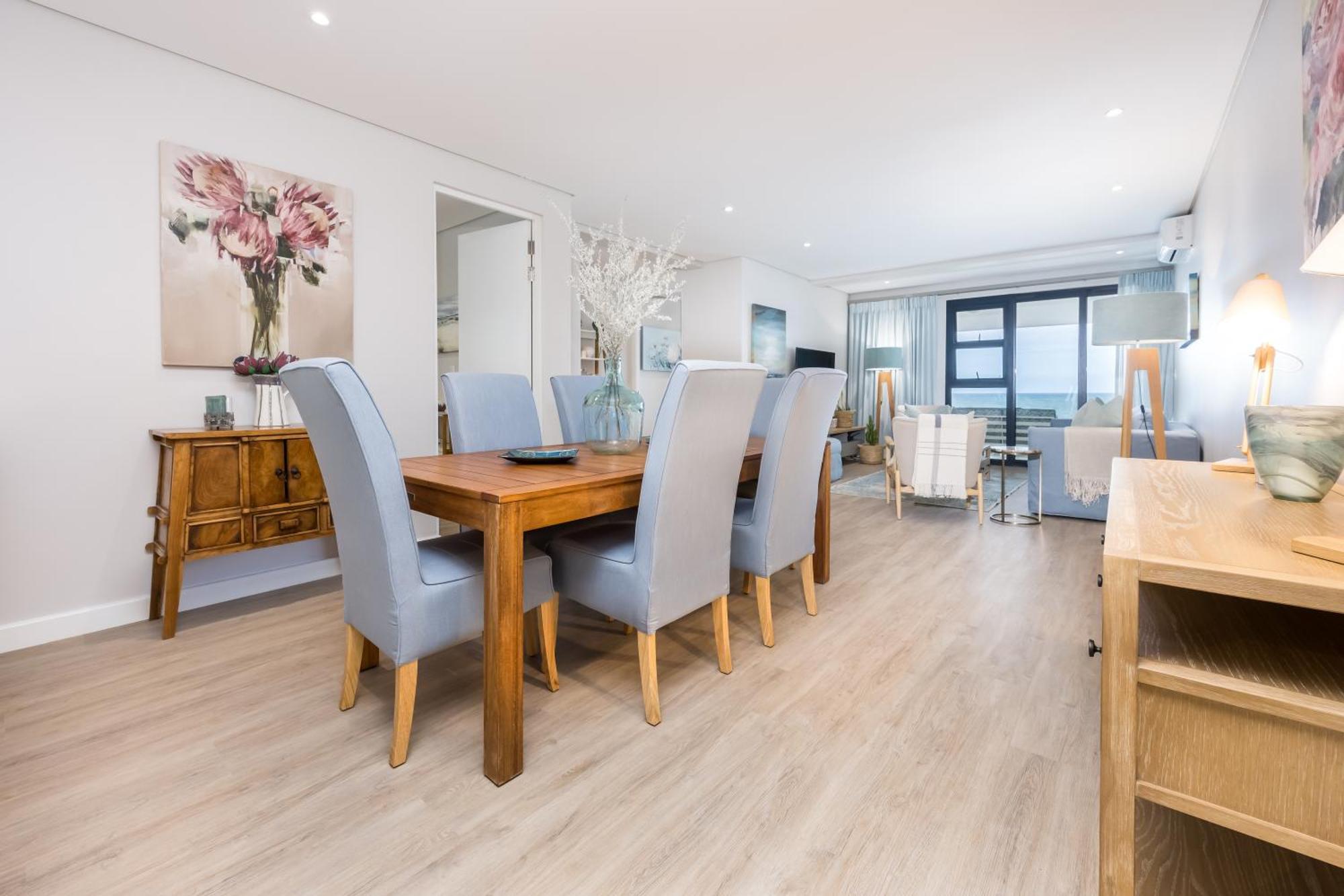 Esplanade Hermanus Room photo