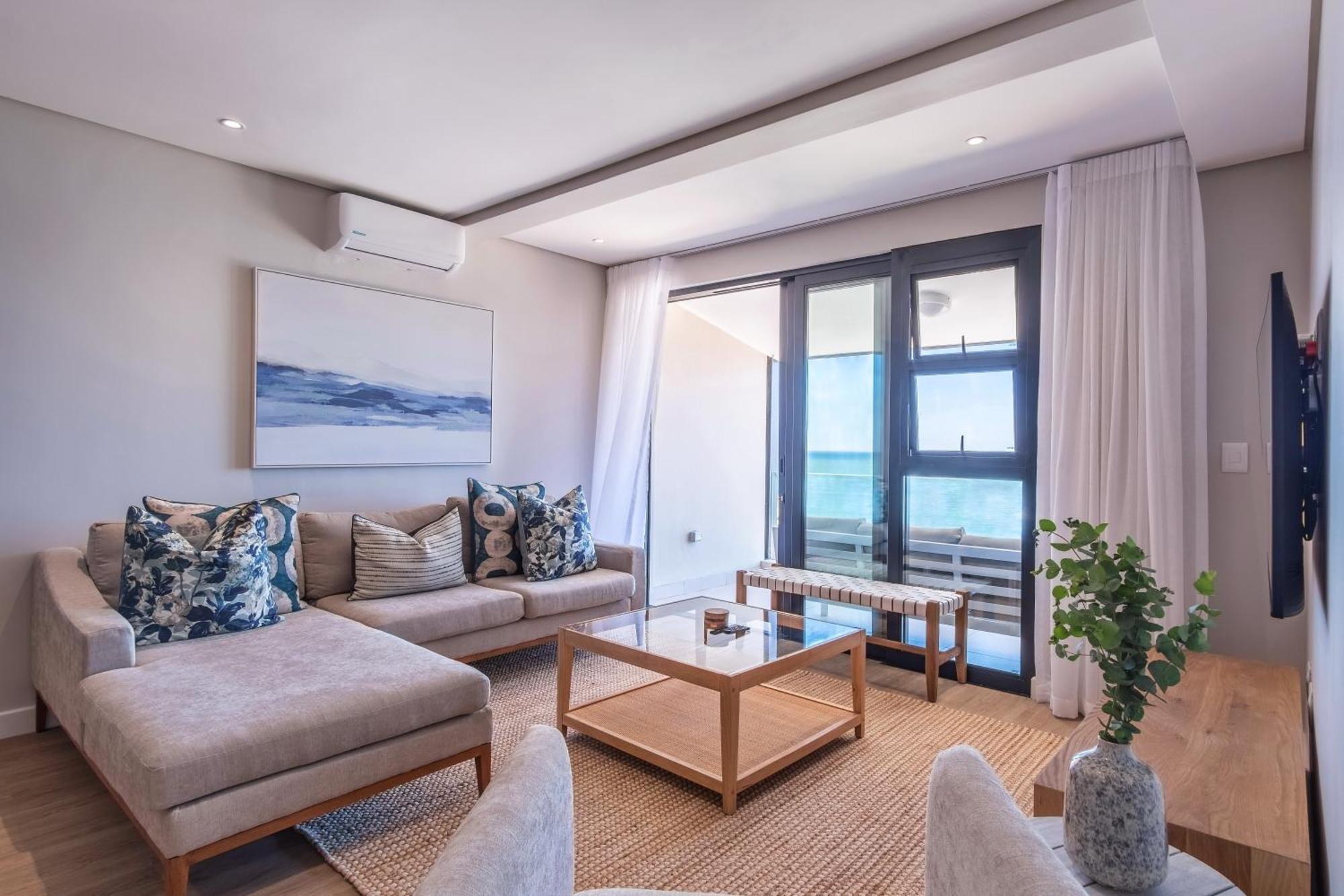 Esplanade Hermanus Room photo