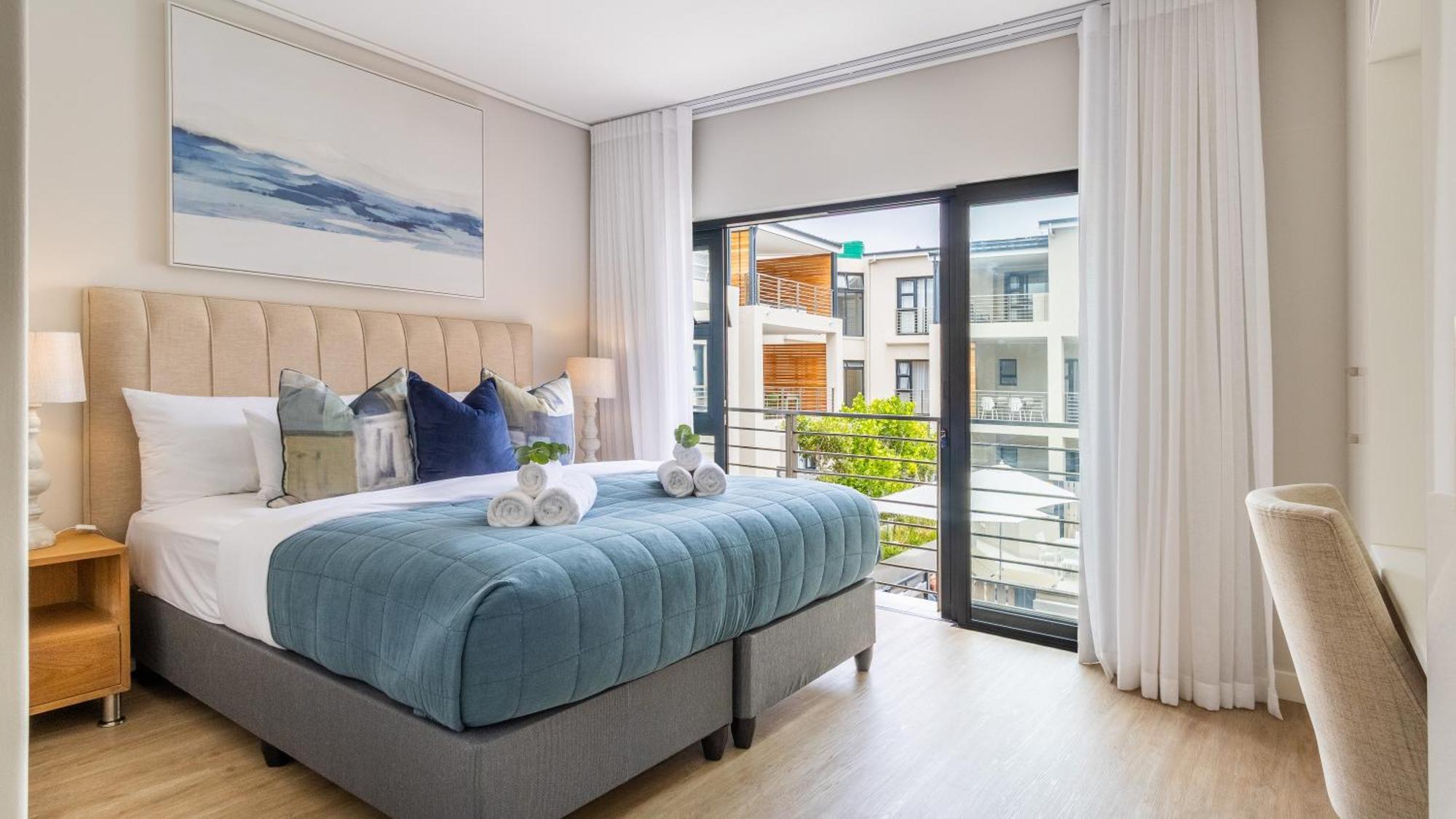 Esplanade Hermanus Room photo