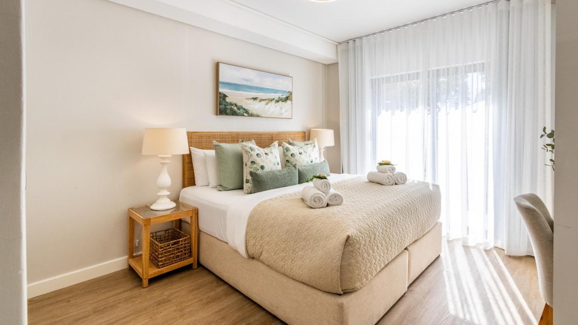 Esplanade Hermanus Room photo