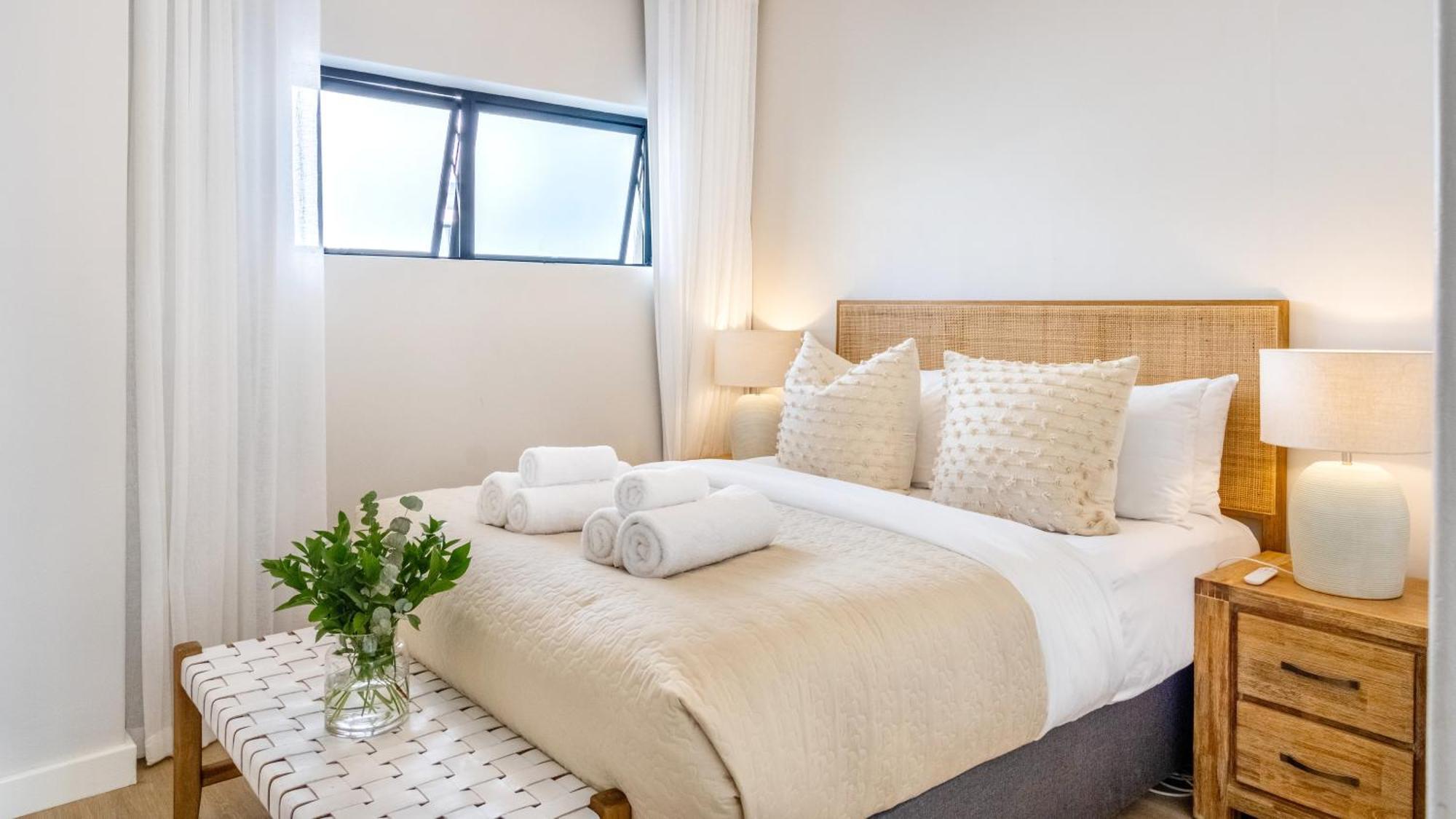 Esplanade Hermanus Room photo