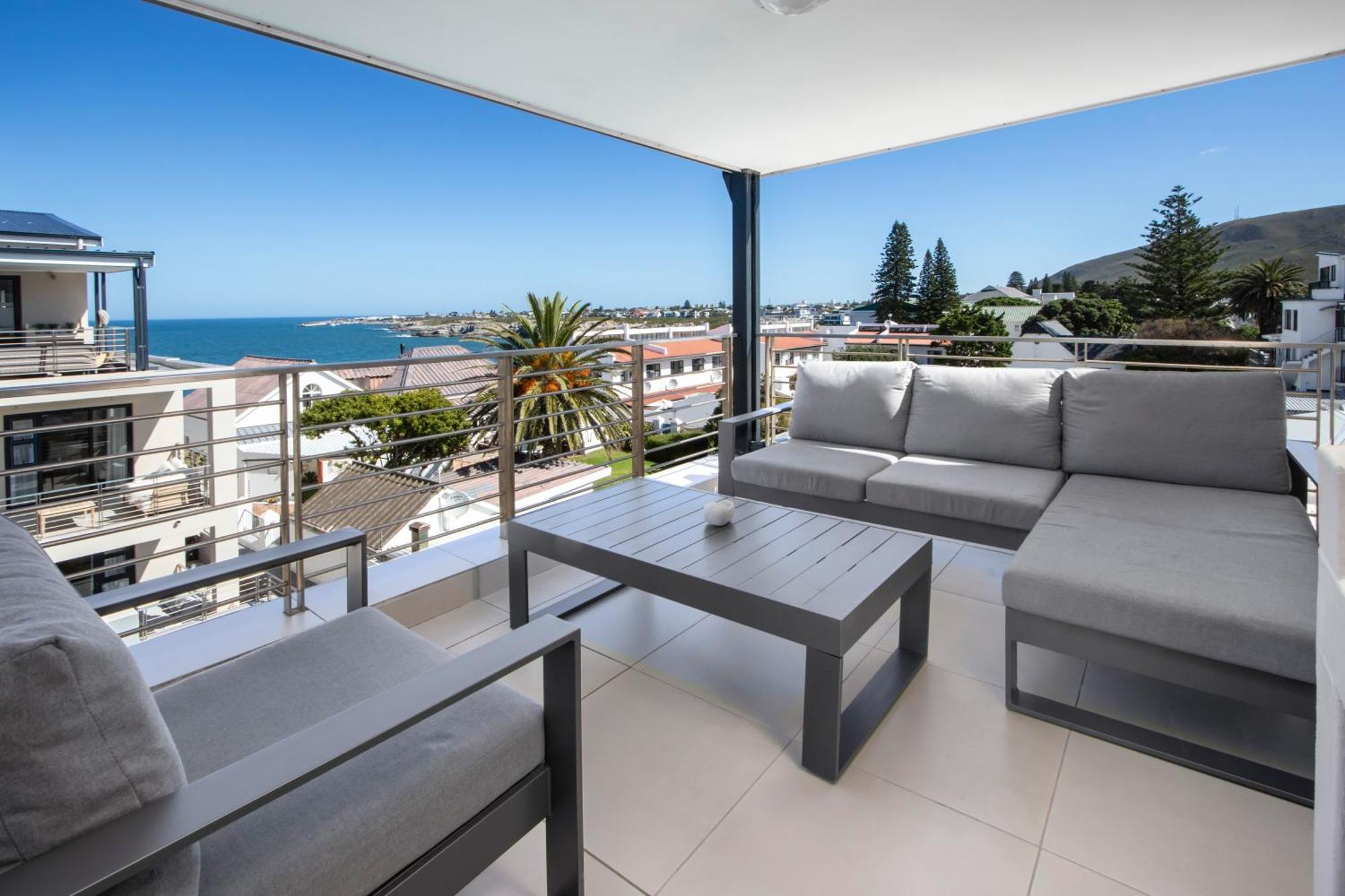 Esplanade Hermanus Room photo